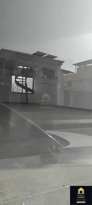 400 Sq. Yd. Commercial Retail Shop (Basement, 1 Bath, Unit 1) on Al-Murtaza Commercial For Rent in DHA Phase 8 Karachi — Photograph 6