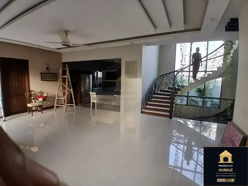 500 Sq. Yd. 5-Bedroom Luxury Villa (Basement, 6 Bath, Residence 9) in DHA Phase 8 For Rent in DHA Phase 8 Karachi — Photograph 3