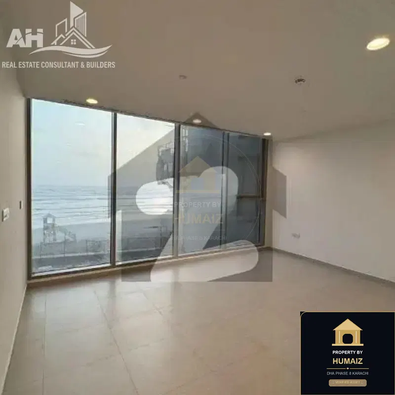 3-Bedroom Luxury Apartment (Sea Facing, 5 Bath, Suite 42) at The Views For Rent in DHA Phase 8 Karachi — Photograph 11