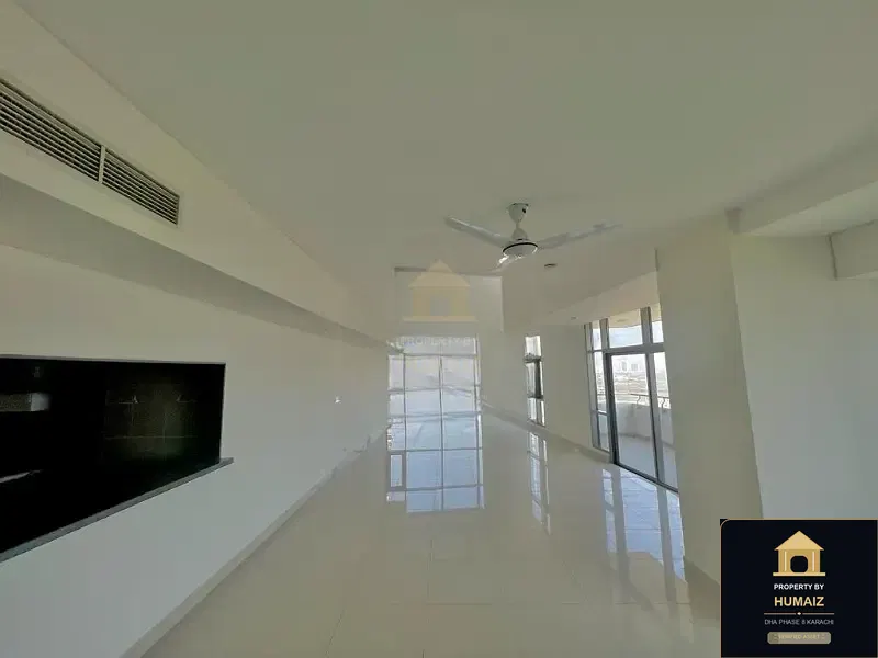 2-Bedroom Luxury Apartment (Sea Facing, 3 Bath, Suite 4) at Reef Towers For Sale in DHA Phase 8 Karachi — Photograph 4