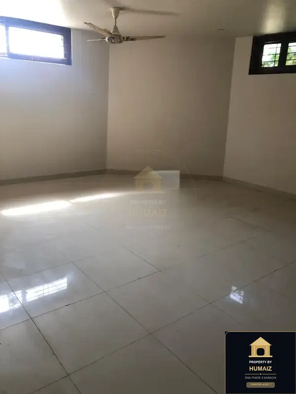 120 Sq. Yd. 4-Bedroom Luxury Villa (West Open, 5 Bath, Residence 5) in DHA Phase 8 For Rent in DHA Phase 8 Karachi — Photograph 13