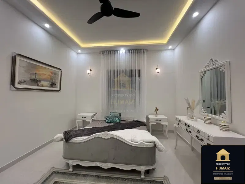 300 Sq. Yd. 6-Bedroom Luxury Villa (West Open, 6 Bath, Residence 3) in DHA Phase 8 For Sale in DHA Phase 8 Karachi — Photograph 24