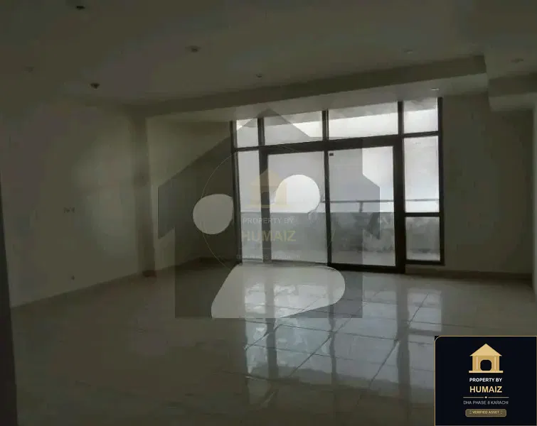 1-Bedroom Luxury Apartment (Sea Facing, 3 Bath, Suite 2) at Pearl Towers For Sale in DHA Phase 8 Karachi — Photograph 4