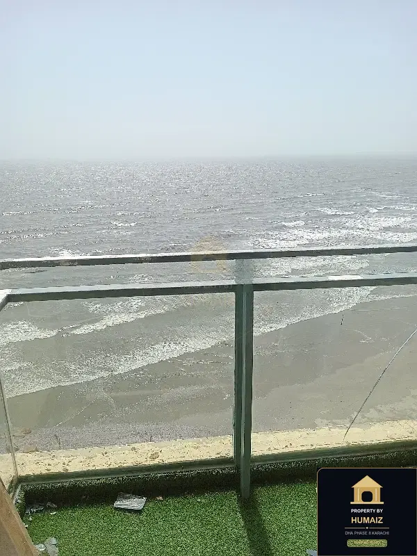 3-Bedroom Luxury Apartment (Sea Facing, 3 Bath, Suite 5) at Coral Towers For Rent in DHA Phase 8 Karachi — Photograph 3