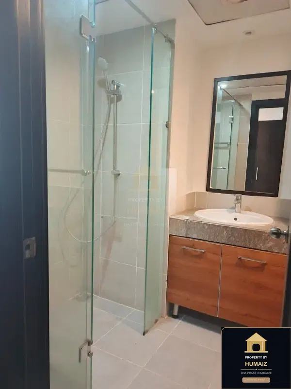 4-Bedroom Luxury Apartment (Sea Facing, 6 Bath, Suite 10) at Coral Towers For Sale in DHA Phase 8 Karachi — Photograph 20