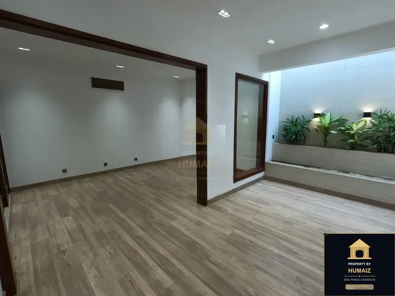 500 Sq. Yd. 6-Bedroom Luxury Villa (Basement, 6 Bath, Residence 109) in DHA Phase 8 For Sale in DHA Phase 8 Karachi — Photograph 6