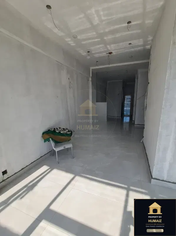 111 Sq. Yd. Corporate Office Space on Zulfiqar Commercial For Sale in DHA Phase 8 Karachi — Photograph 6