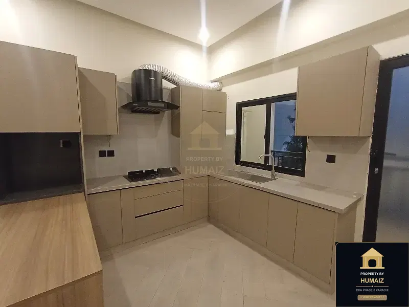 3-Bedroom Luxury Apartment (Brand New, 3 Bath, Suite 20) on Al-Murtaza Commercial For Rent in DHA Phase 8 Karachi — Photograph 4