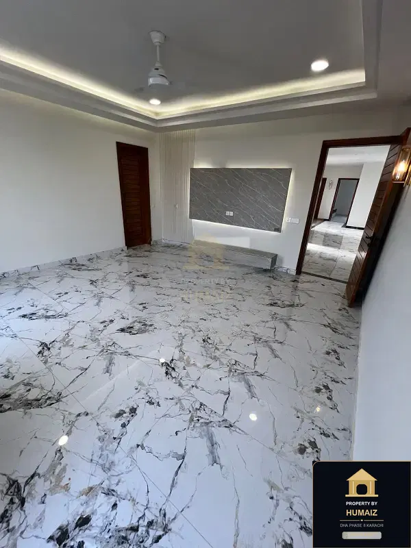 500 Sq. Yd. 6-Bedroom Luxury Villa in Khayaban-e-Sahil For Sale in DHA Phase 8 Karachi — Photograph 33