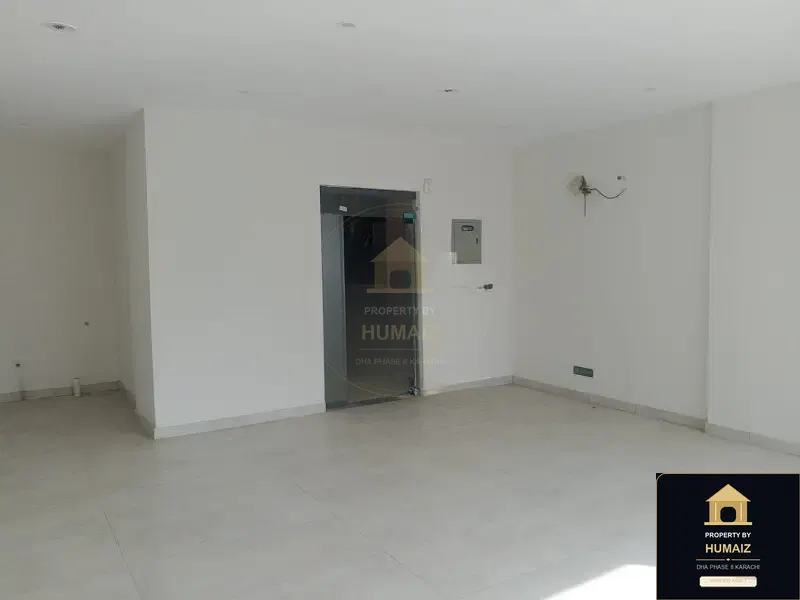 100 Sq. Yd. Commercial Retail Shop (Basement, 1 Bath, Unit 4) on Zulfiqar Commercial For Rent in DHA Phase 8 Karachi — Photograph 12