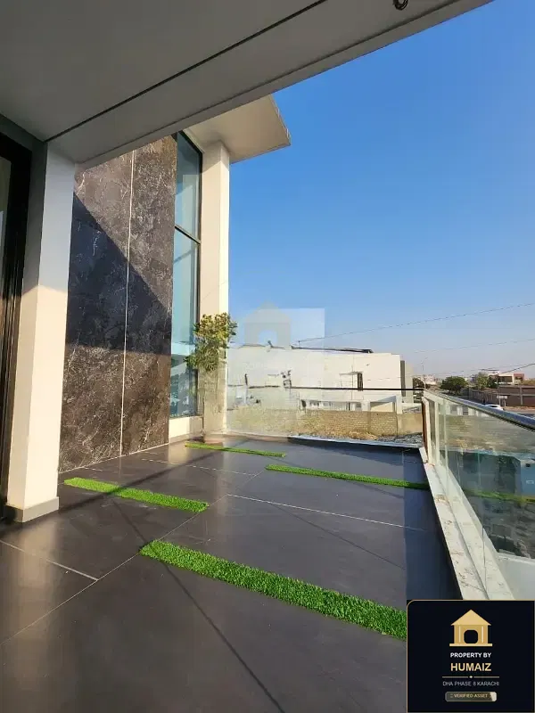 500 Sq. Yd. 5-Bedroom Luxury Villa (Private Pool, 5 Bath, Residence 86) in DHA Phase 8 For Sale in DHA Phase 8 Karachi — Photograph 9