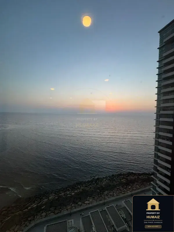 3-Bedroom Luxury Apartment (Sea Facing, 5 Bath, Suite 12) at Reef Towers For Sale in DHA Phase 8 Karachi — Photograph 3