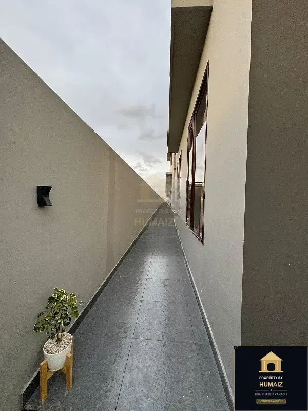 500 Sq. Yd. 6-Bedroom Luxury Villa (7 Bath, Residence 1) at Creek Vistas For Sale in DHA Phase 8 Karachi — Photograph 4