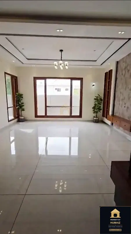 500 Sq. Yd. 6-Bedroom Luxury Villa (Basement, 6 Bath, Residence 111) in DHA Phase 8 For Sale in DHA Phase 8 Karachi — Photograph 2