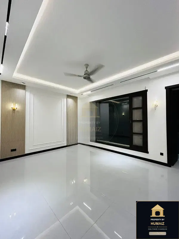 500 Sq. Yd. 5-Bedroom Luxury Villa (Basement, 6 Bath, Residence 26) in DHA Phase 8 For Rent in DHA Phase 8 Karachi — Photograph 8