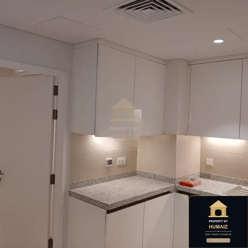 3-Bedroom Luxury Apartment (Sea Facing, 4 Bath, Suite 2) at The Views South Tower For Rent in DHA Phase 8 Karachi — Photograph 8