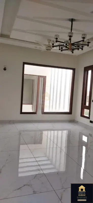 500 Sq. Yd. 6-Bedroom Luxury Villa (Basement, 7 Bath, Residence 64) in DHA Phase 8 For Sale in DHA Phase 8 Karachi — Photograph 9