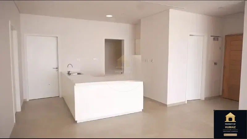 3-Bedroom Luxury Apartment (Private Pool, 3 Bath, Suite 32) at The Views For Sale in DHA Phase 8 Karachi — Photograph 18