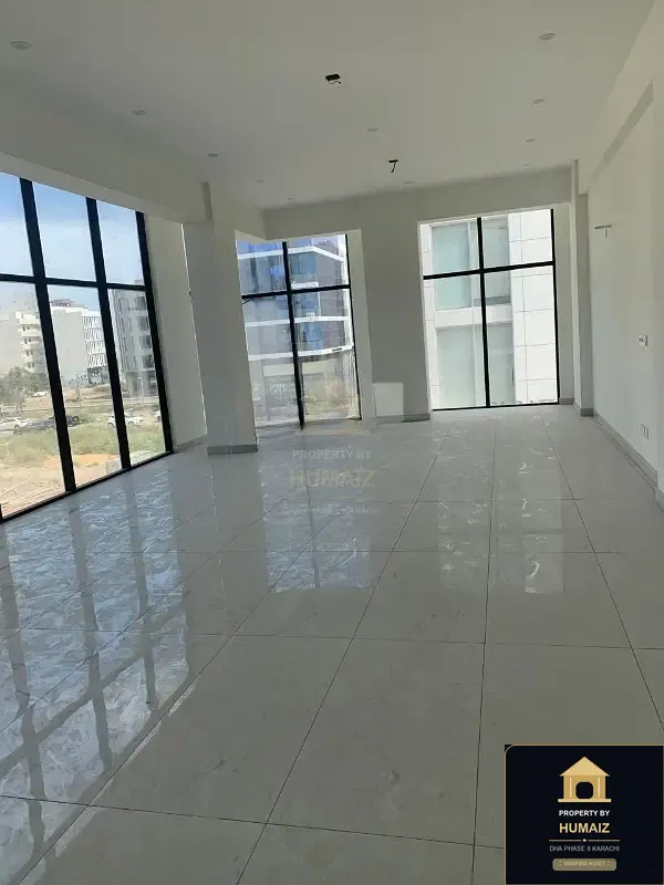 81 Sq. Yd. Corporate Office Space on Al-Murtaza Commercial For Rent in DHA Phase 8 Karachi — Photograph 2