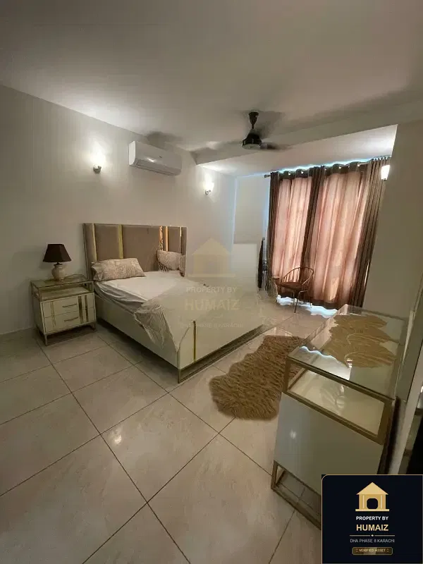 2-Bedroom Luxury Apartment (Sea Facing, 3 Bath, Suite 13) at Pearl Towers For Rent in DHA Phase 8 Karachi — Photograph 9