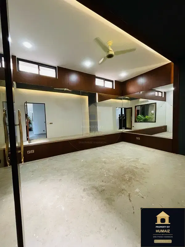 500 Sq. Yd. 5-Bedroom Luxury Villa (Private Pool, 6 Bath, Residence 2) in Zone B For Sale in DHA Phase 8 Karachi — Photograph 15