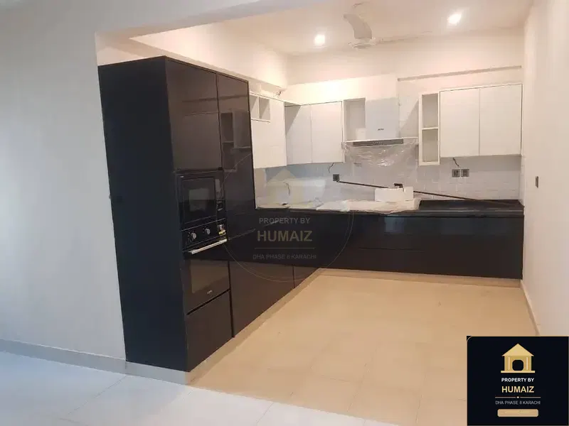 4-Bedroom Luxury Apartment (Corner, 5 Bath, Suite 3) on Al-Murtaza Commercial For Sale in DHA Phase 8 Karachi — Photograph 10