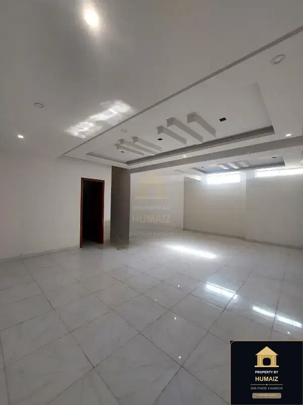 100 Sq. Yd. 4-Bedroom Luxury Villa (West Open, 5 Bath, Residence 7) in DHA Phase 8 For Sale in DHA Phase 8 Karachi — Photograph 6