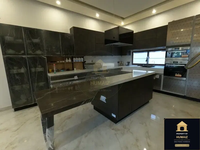 1,000 Sq. Yd. 6-Bedroom Luxury Villa (Corner, 6 Bath, Residence 9) in DHA Phase 8 For Sale in DHA Phase 8 Karachi — Photograph 14