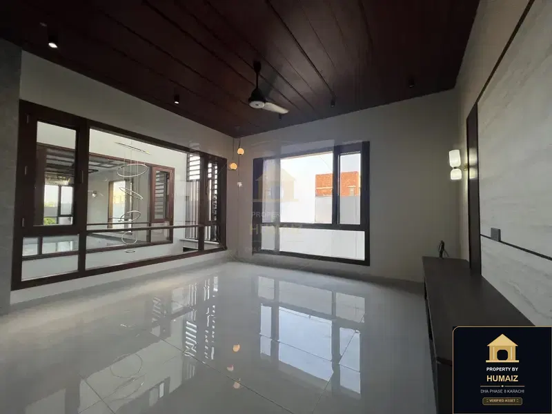500 Sq. Yd. 6-Bedroom Luxury Villa (West Open, 6 Bath, Residence 121) in DHA Phase 8 For Sale in DHA Phase 8 Karachi — Photograph 25