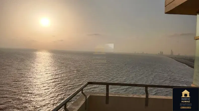 3-Bedroom Luxury Apartment (Sea Facing, 5 Bath, Suite 22) at Pearl Towers For Sale in DHA Phase 8 Karachi — Photograph 11