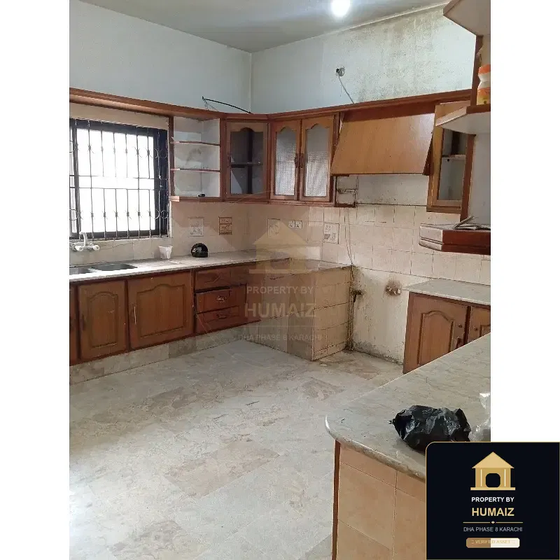 3-Bedroom Upper/Lower Portion (4 Bath, Unit 24) in DHA Phase 8 For Rent in DHA Phase 8 Karachi — Photograph 6