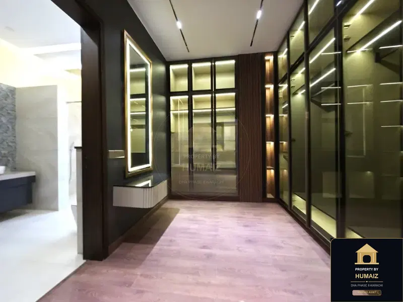 500 Sq. Yd. 6-Bedroom Luxury Villa (Basement, 7 Bath, Residence 69) in DHA Phase 8 For Sale in DHA Phase 8 Karachi — Photograph 5