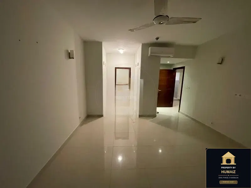 4-Bedroom Luxury Apartment (West Open, 6 Bath, Suite 2) at Reef Towers For Sale in DHA Phase 8 Karachi — Photograph 13