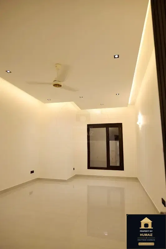 500 Sq. Yd. 5-Bedroom Luxury Villa on Khayaban-e-Shaheen For Sale in DHA Phase 8 Karachi — Photograph 9