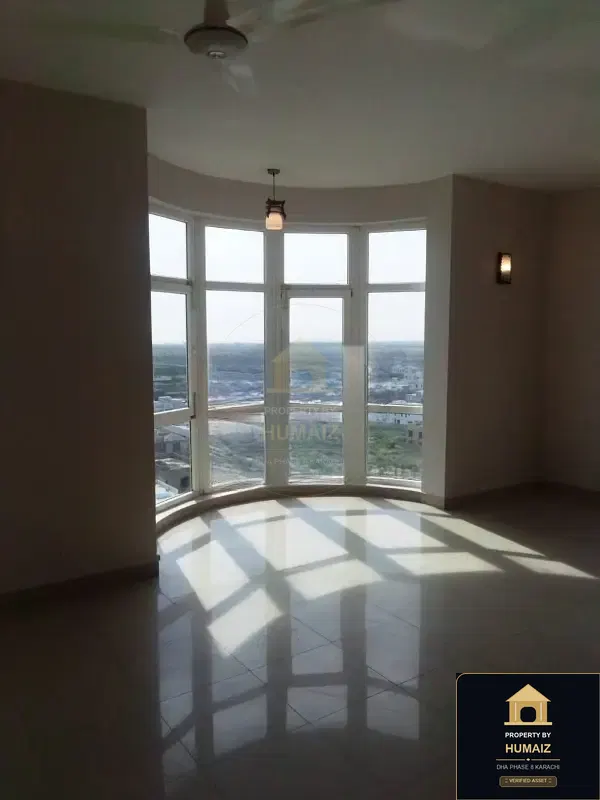4-Bedroom Luxury Apartment (6 Bath, Suite 39) at Creek Vistas For Rent in DHA Phase 8 Karachi — Photograph 6