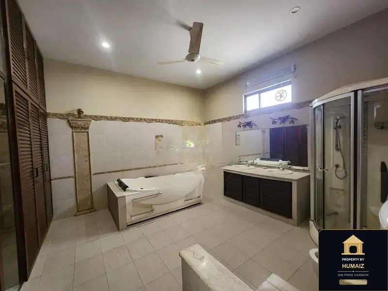 1,000 Sq. Yd. 6-Bedroom Luxury Villa (West Open, 6 Bath, Residence 4) in DHA Phase 8 For Rent in DHA Phase 8 Karachi — Photograph 8
