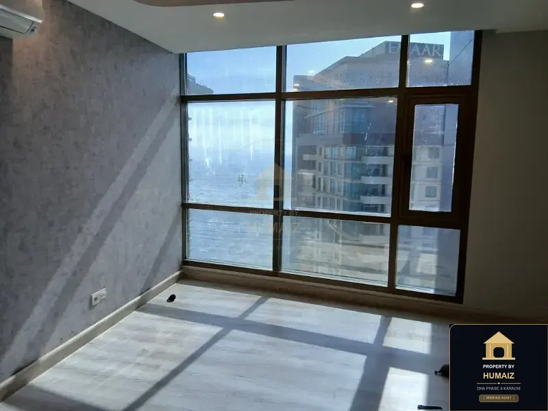 3-Bedroom Luxury Apartment (Sea Facing, 5 Bath, Suite 28) at Pearl Towers For Sale in DHA Phase 8 Karachi — Photograph 22