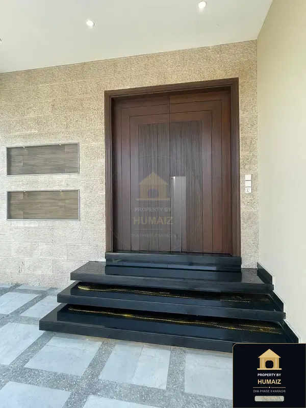 500 Sq. Yd. 6-Bedroom Luxury Villa (Private Pool, 7 Bath, Residence 11) in DHA Phase 8 For Rent in DHA Phase 8 Karachi — Photograph 3
