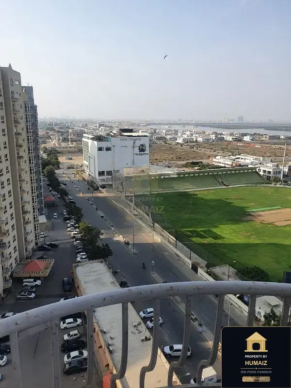 3-Bedroom Luxury Apartment (West Open, 4 Bath, Suite 5) at Creek Vistas For Rent in DHA Phase 8 Karachi — Photograph 3
