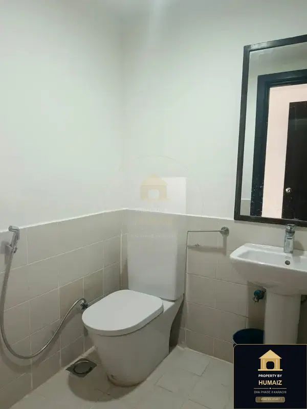 4-Bedroom Luxury Apartment (Sea Facing, 6 Bath, Suite 10) at Coral Towers For Sale in DHA Phase 8 Karachi — Photograph 24