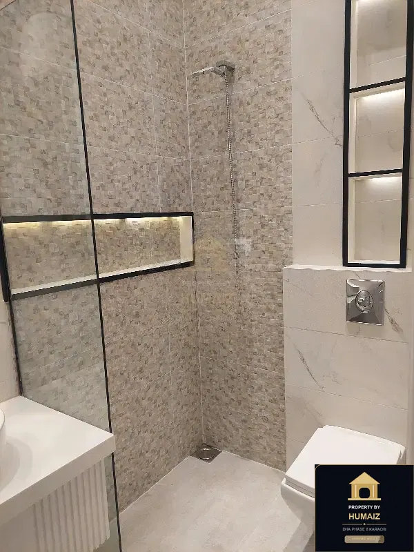 4-Bedroom Luxury Apartment (Sea Facing, 5 Bath, Suite 13) at HMR Waterfront For Sale in DHA Phase 8 Karachi — Photograph 4