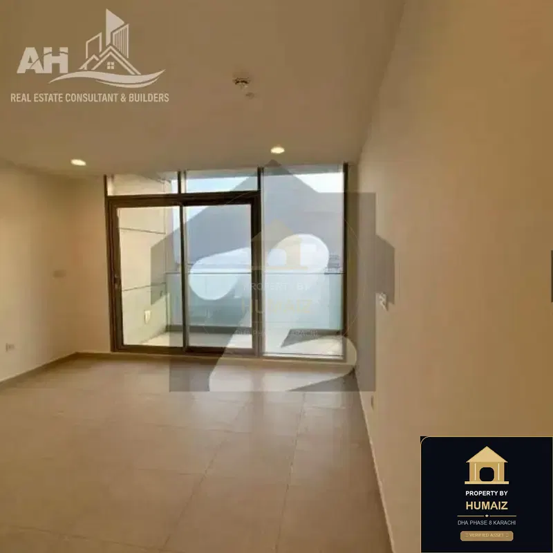 3-Bedroom Luxury Apartment (Sea Facing, 5 Bath, Suite 42) at The Views For Rent in DHA Phase 8 Karachi — Photograph 8
