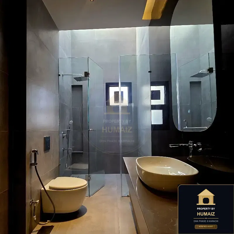 500 Sq. Yd. 6-Bedroom Luxury Villa (Basement, 6 Bath, Residence 4) on Zulfiqar Commercial For Sale in DHA Phase 8 Karachi — Photograph 10
