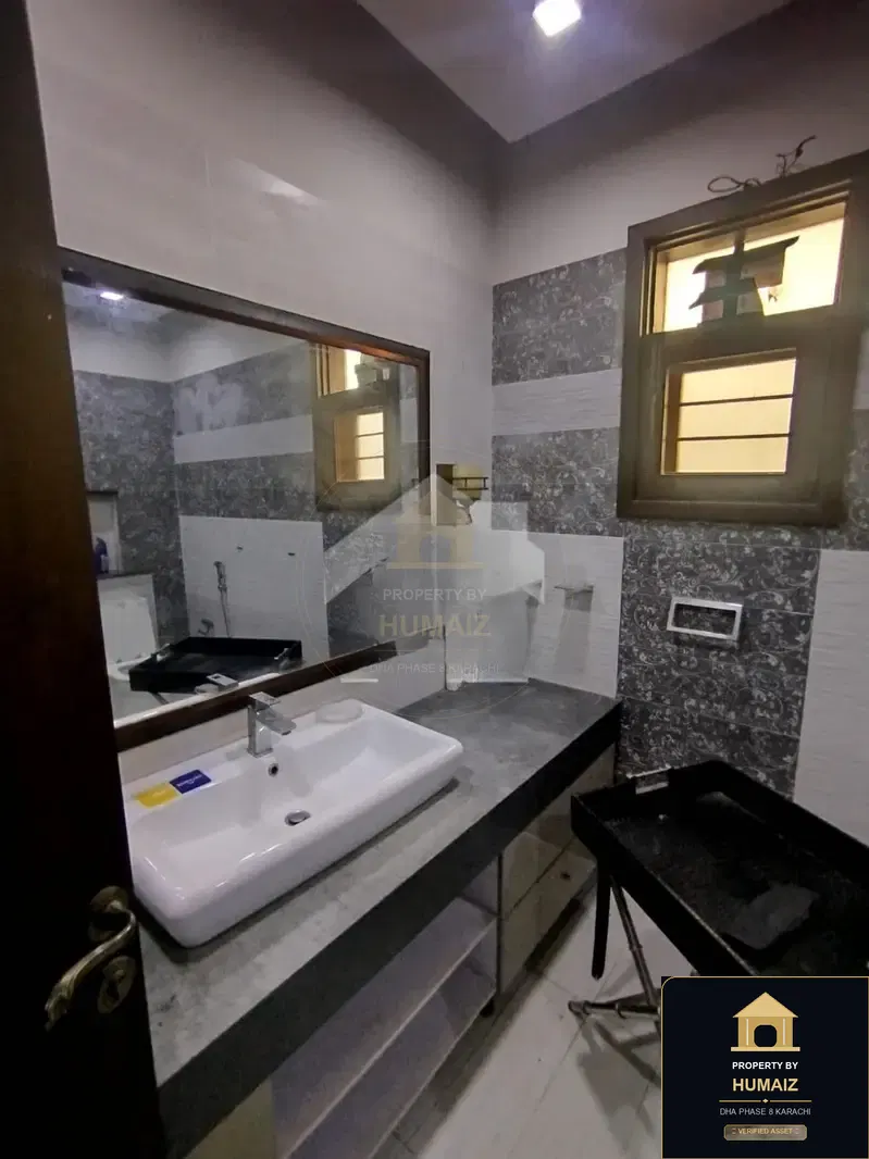500 Sq. Yd. 5-Bedroom Luxury Villa (West Open, 6 Bath, Residence 4) at Creek Vistas For Sale in DHA Phase 8 Karachi — Photograph 9