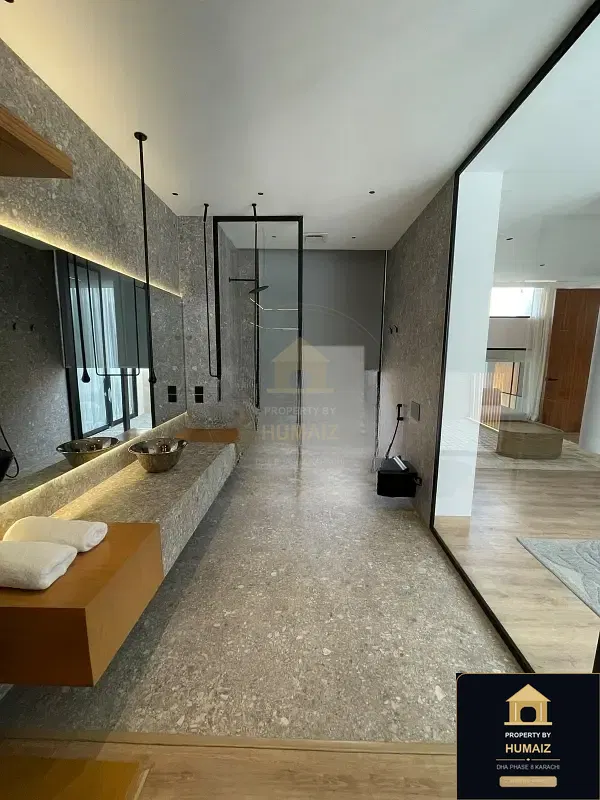 666 Sq. Yd. 5-Bedroom Luxury Villa (Basement, 5 Bath, Residence 9) in DHA Phase 8 For Sale in DHA Phase 8 Karachi — Photograph 20