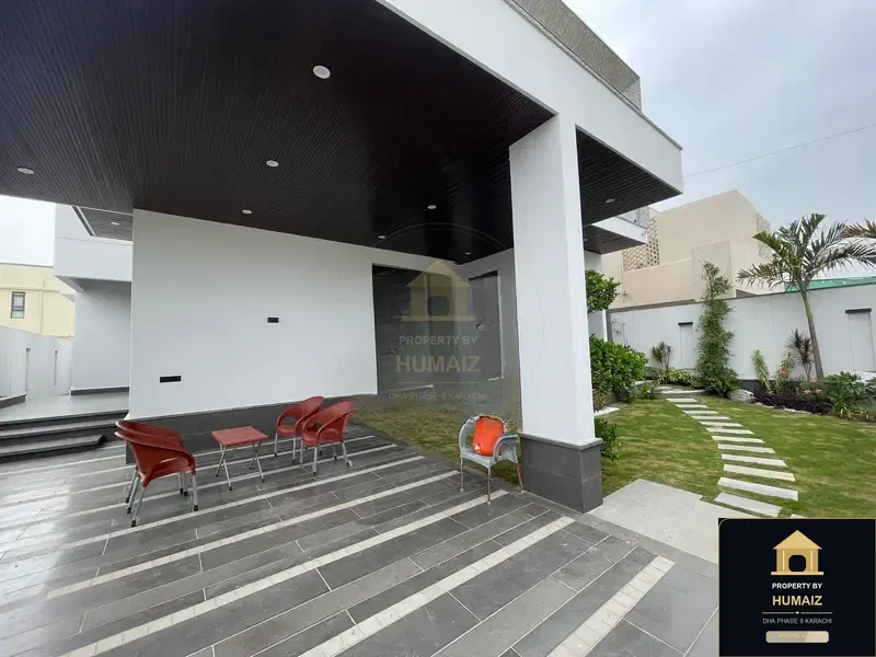 666 Sq. Yd. 6-Bedroom Luxury Villa (Private Pool, 6 Bath, Residence 1) in Zone A For Sale in DHA Phase 8 Karachi — Photograph 4