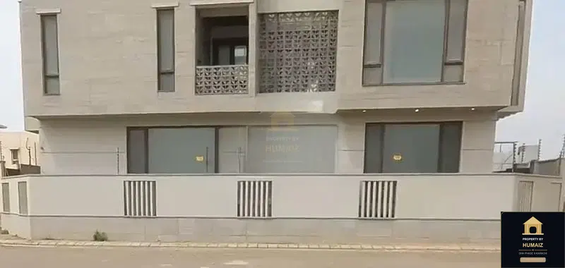 300 Sq. Yd. 4-Bedroom Luxury Villa (Sea Facing, 4 Bath, Residence 4) in Khayaban-e-Sahil For Sale in DHA Phase 8 Karachi — Photograph 3