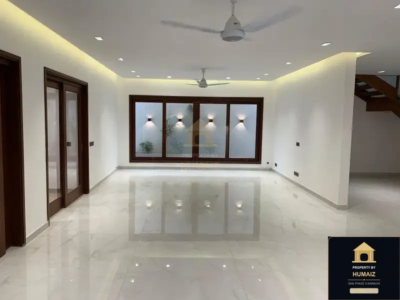500 Sq. Yd. 6-Bedroom Luxury Villa (Basement, 6 Bath, Residence 14) in Zone A For Sale in DHA Phase 8 Karachi — Photograph 2