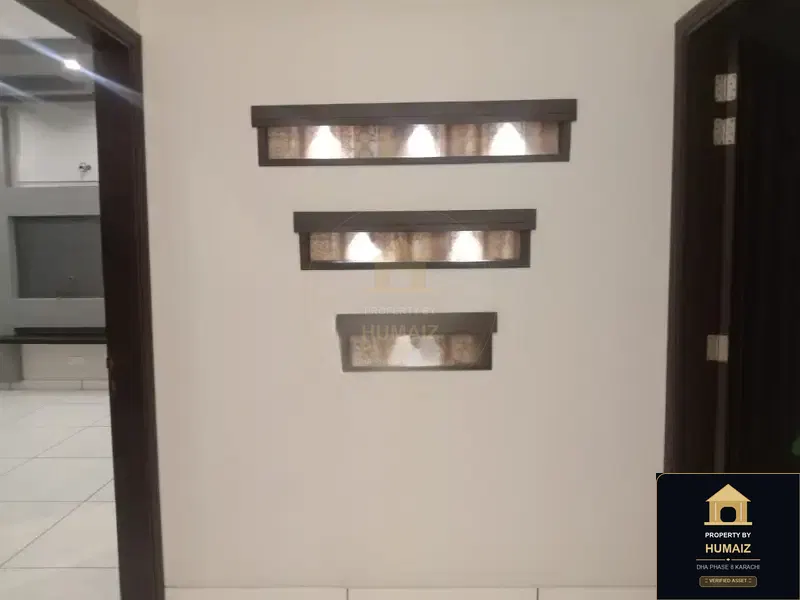 666 Sq. Yd. 6-Bedroom Luxury Villa (Basement, 7 Bath, Residence 25) in DHA Phase 8 For Sale in DHA Phase 8 Karachi — Photograph 6