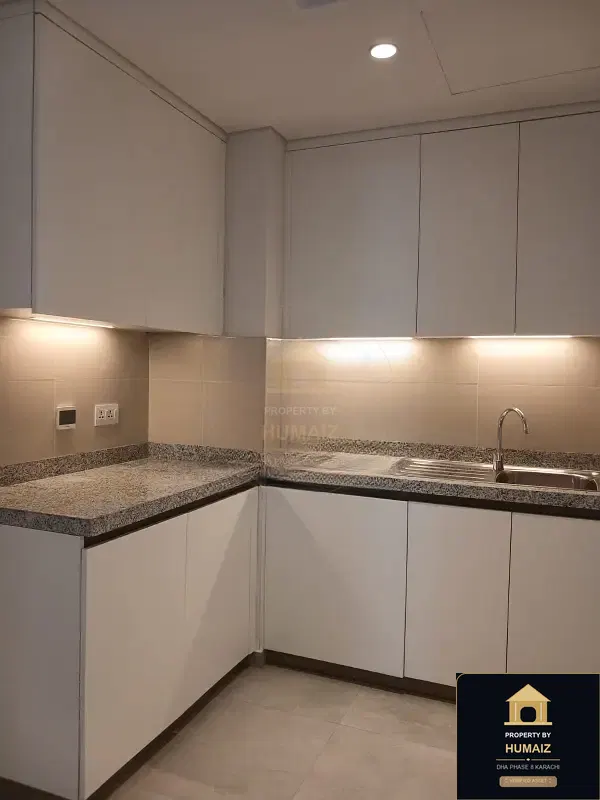 3-Bedroom Luxury Apartment (Sea Facing, 5 Bath, Suite 23) at The Views For Rent in DHA Phase 8 Karachi — Photograph 20